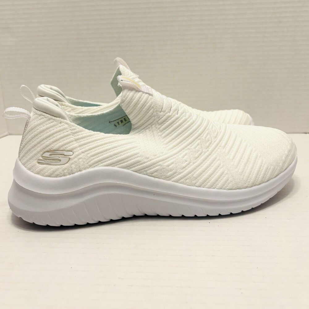 Skechers Womans Air Cooled Memory Foam Size 9 Stretch Fit Pull On White